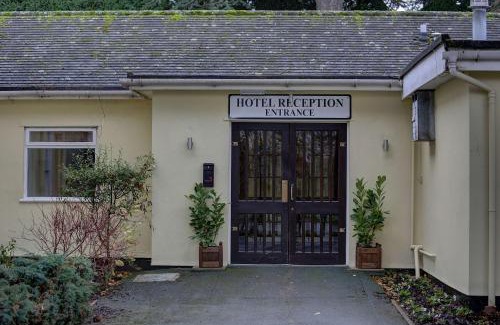 Stowmarket Hotel | The Cedars Hotel