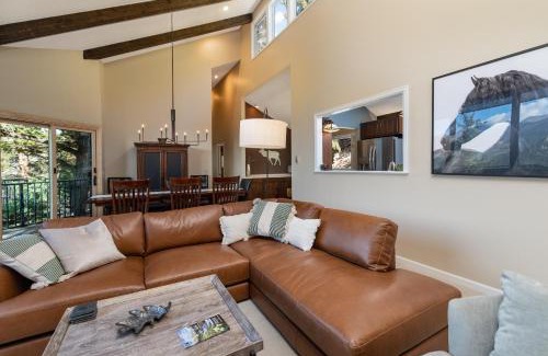 Windcliff Estates House | The Cedars Luxury Home At Windcliff Home