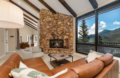 Windcliff Estates House | The Cedars Luxury Home At Windcliff Home