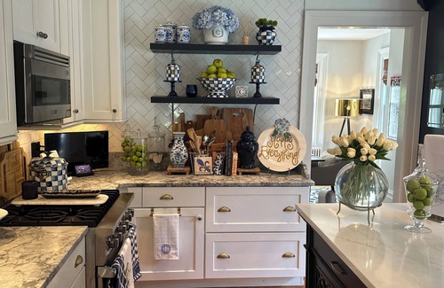 Stanton House | The Celebration Stay:nPerfect for friends & family