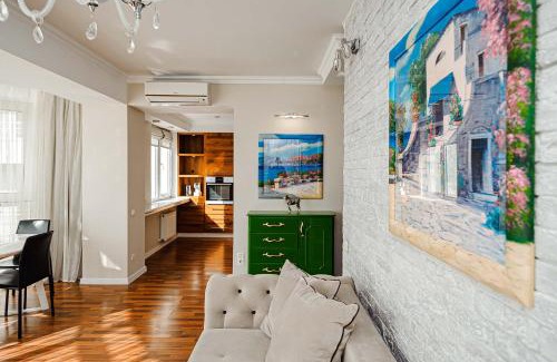 Chisinau Apartment | The Central Collection Apartments