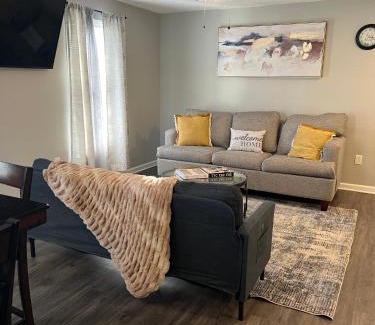 Kansas City Apartment | The Central Crib