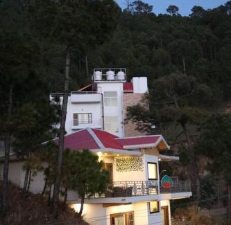 Kumarhatti Apartment | The Cerro Rico - 3 BHK Modern Villa