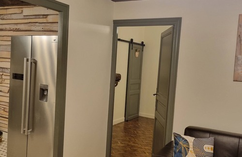 Saint-Meme-les-Carrieres Apartment | The Charentais cocoon