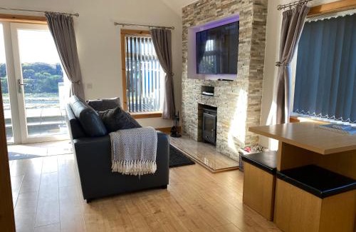 Aisgernis Apartment | The Chalet, 444 North Lochboisdale