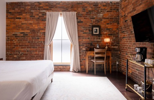 Madison Hotel | The Chandler Hotel