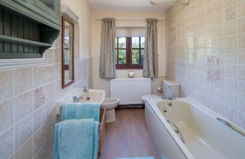 Newport House | The Chapel, 2/3bed, with nature on your doorstep.