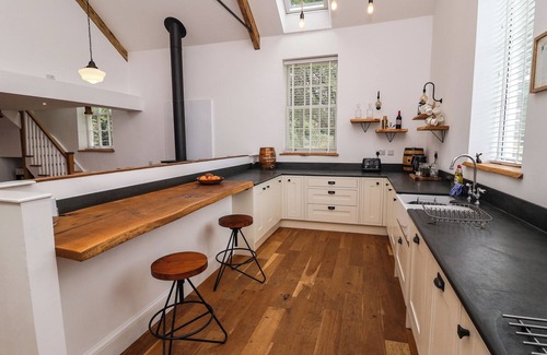 Holestone Moor Cottage | The Chapel