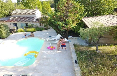 La Motte-dʼAigues House | The charm of an authentic property at the foot of Lubéron