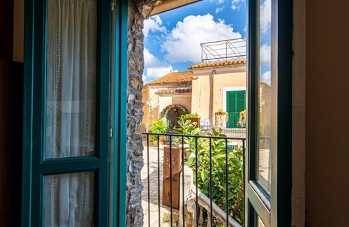 Castellabate Historic Centre Apartment | The charm of the village - Studio 1