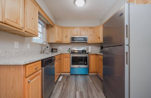 Martinsburg Apartment | The Charming Crib 2 bedroom Apartment