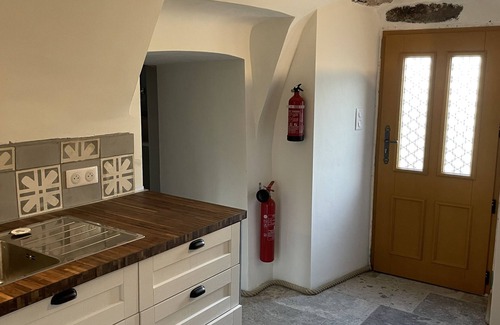 Ville-di-Paraso Apartment | The Charming House 2 pax-Apartment-Comfort-Private Bathroom-Street View