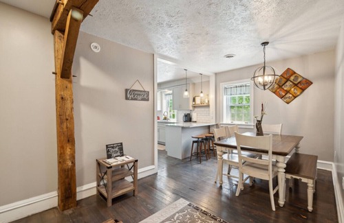 Rising Sun Apartment | The Charming Nest on an Amish Equestrian Farm