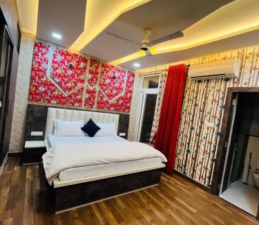 Mohangarh Apartment | The Charming Retreat 2BHK Serviced Apartments with Swimming Pool