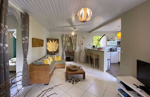 Le Marin Villa | The charming Villa Coco * and its bungalow with magnificent sea views