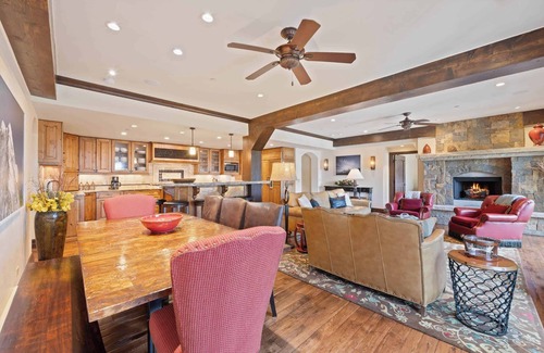 Beaver Creek Condo | The Charter at Beaver Creek E340