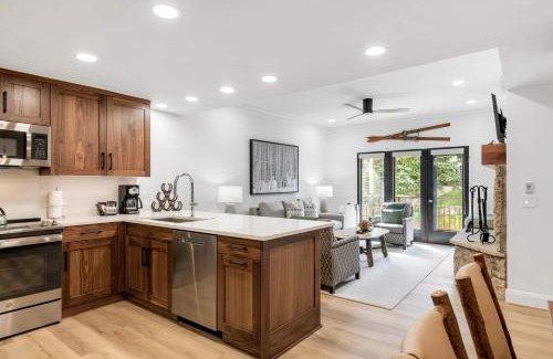Beaver Creek Apartment | The Charter at Beaver Creek E130