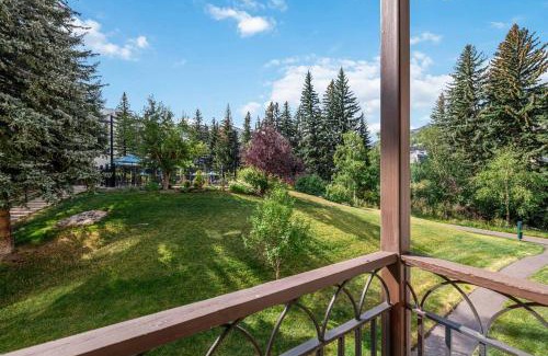 Beaver Creek Apartment | The Charter at Beaver Creek E130