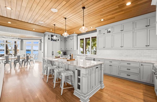 Mount Mourne House | The Chasestone - Breathtaking Home w/Heated Pool, Game Room & Optional Boat Rental