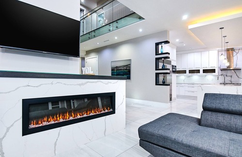 Burnaby House | The Chateau