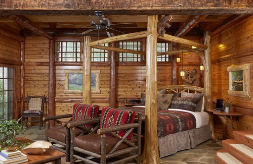 White Lake Hotel | The Chatwal Lodge