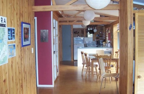 Lake Tarawera House | The Cheeky Tui Holiday House