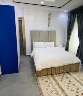 Oshodi-Isolo Apartment | The ChelsApartment