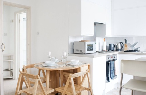 Belgravia Apartment | THE CHELSEA SAPPHIRE