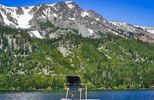 South Lake Tahoe House | The Cherry Leaf Lodge & Retreat on Fallen Leaf Lake
