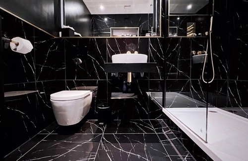 Chesterton Hotel | The Chesterton Hotel