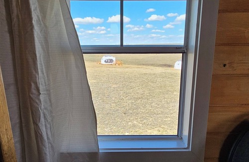 Redcliff House | The Chickadee Cabin, The Chickadee Cabin on the Hill