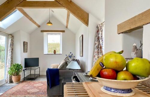 Upton Cheyney House | The Chicken Shed