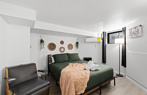 Detroit Apartment | The Chill Cellar