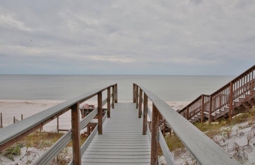 Chivas Bluff Apartment | The Chivas Apartment on 30A