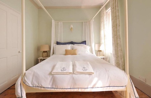 Aldeburgh House | The Chocolate-Box * Aldeburgh