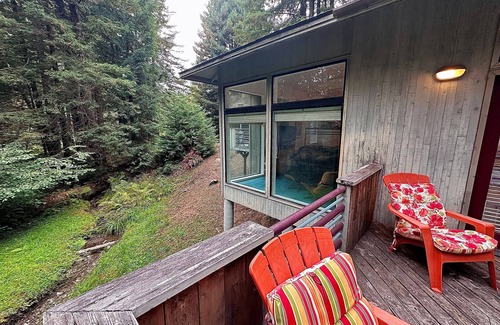 Crescent City House | The Choli House - Escape Near River & Coast