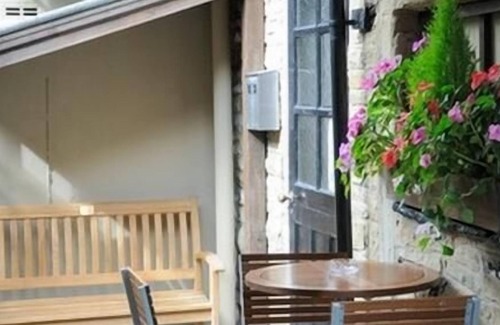 Kerridge Hotel | The Church House Inn