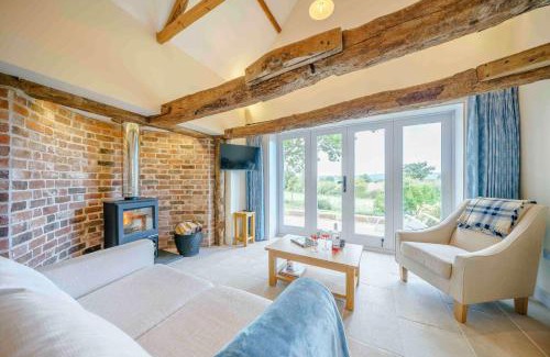 Ledbury House | The Cider Barn, Luxury for 2 with beautiful views.