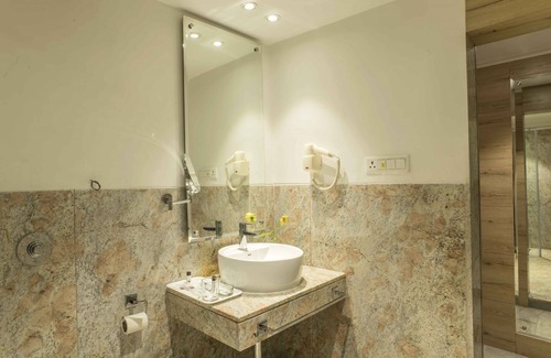 Durgapur Hotel | The Citi Residenci Hotel - Durgapur
