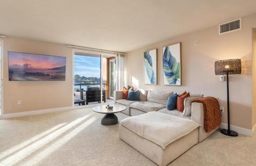 Marina del Rey Apartment | The Citrine Suite - Water View Large Condo 2BR Marina
