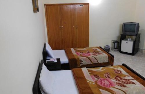 G-6 Sector House | The City Lodge
