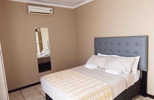Mahikeng Apartment | The City Nest