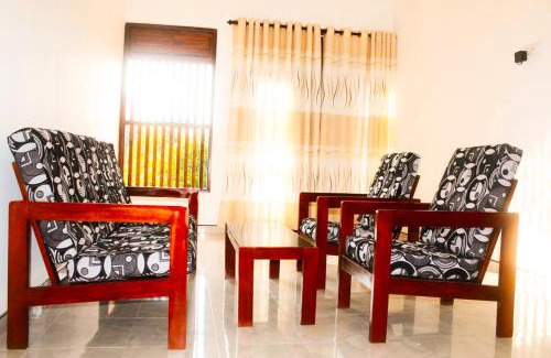 New Town Bed & Breakfast | The City Tourist Hotel