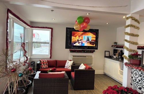 Burlington Hotel | The City View Inn