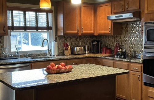 Pawtucket Apartment | The Cityscapes Apartment