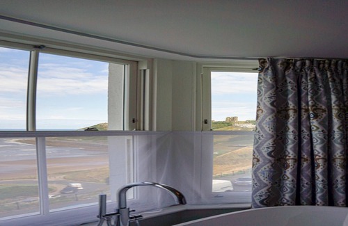 Scarborough Hotel | The Clarence Gardens Hotel, BW Signature Collection