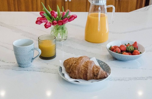 Templeton House | The Clark House is the perfect 5-bedroom house to escape & relax for a getaway!