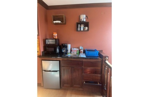Bolivar Apartment | The Clark House