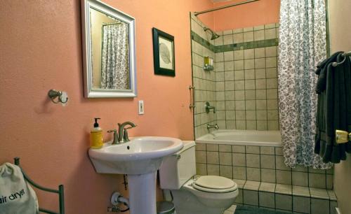 Clarkdale Apartment | The Clarkdale Lodge
