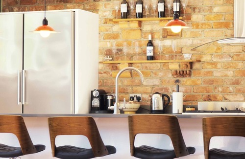 Wexford Apartment | The Classroom Studio Rental, Patricks Square, Wexford Town